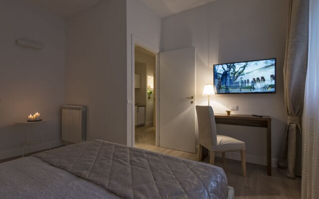 Aruna Suites