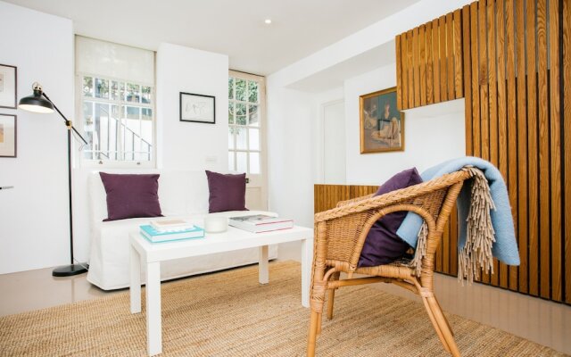 2 Bed Flat Near Kensington Gardens