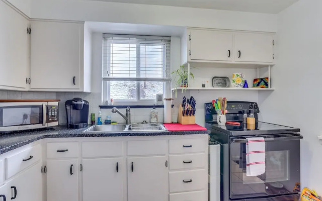 Dog-friendly Denver Apartment w/ Shared Yard!