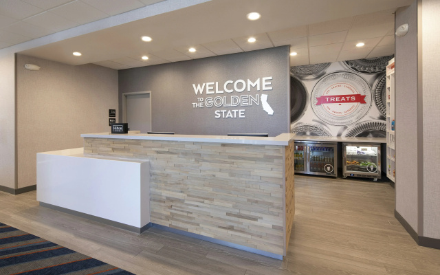 Hampton Inn Santa Cruz West, CA