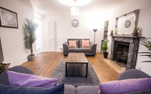 Short Stay Bristol - Pembroke Apartment