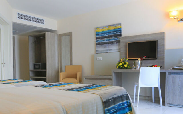 Riviera Spa Resort – Adults Only