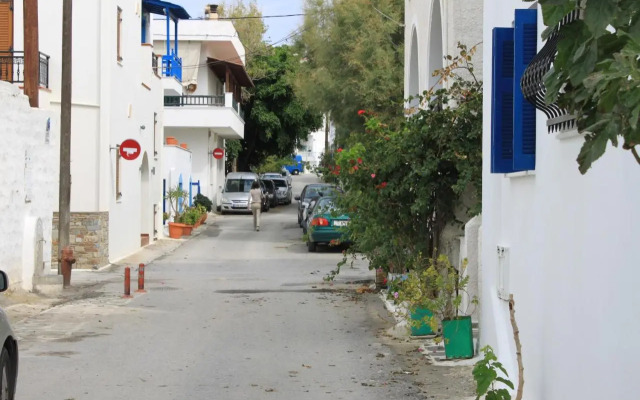 Spyros Studios