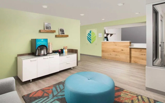 WoodSpring Suites Atlanta Airport