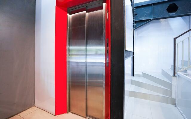 Flagship 3688 Pot Art