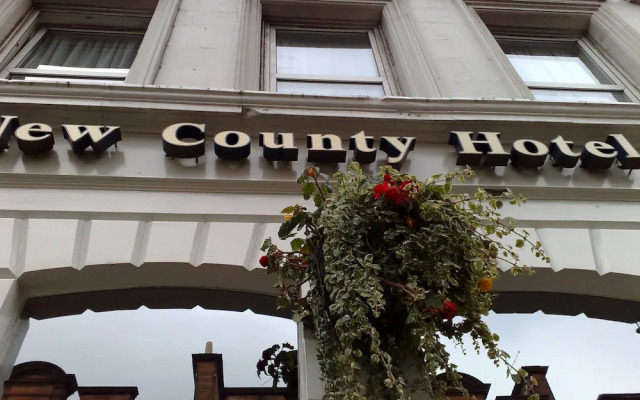 The New County Hotel