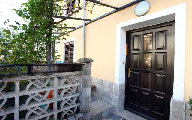 Apartment with 2 Bedrooms in Izola, with Furnished Terrace And Wifi - 300 M From the Beach