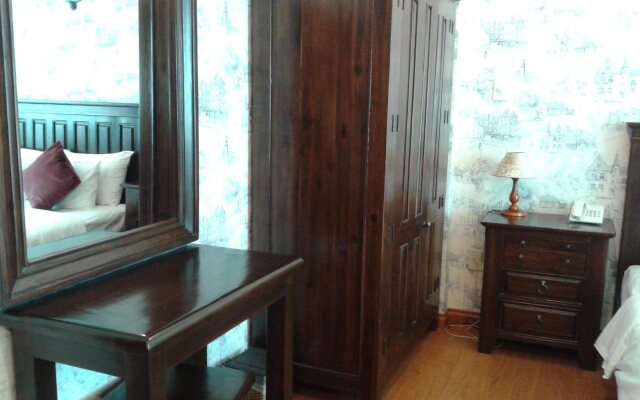 Le Vintage Hotel – Guest Rooms – Ho Chi Minh City