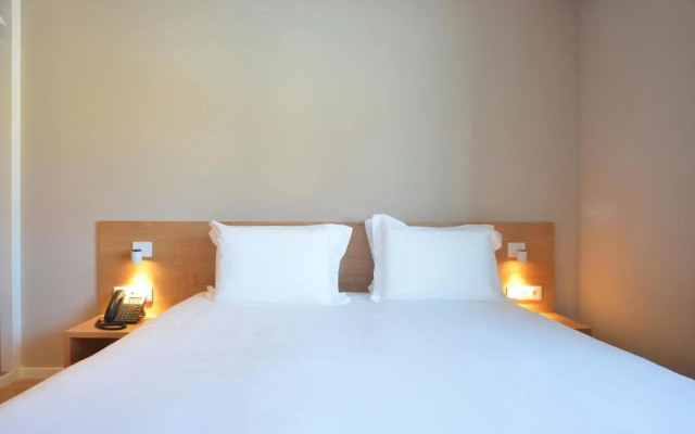 Spot Family Apartments