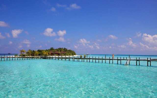 Komandoo Maldives Island Resort