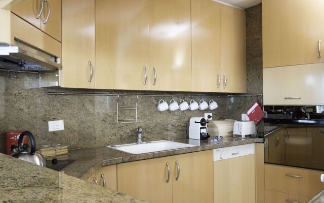 Luxurious 2BR with Panoramic Sea View