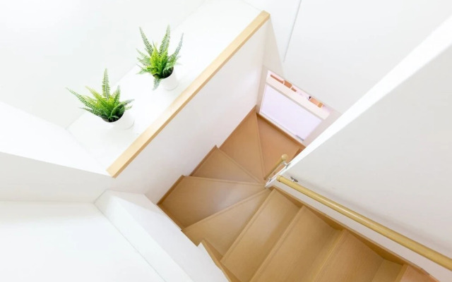 Station & White Osaka station 4BR luxury house