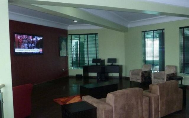 The Gate Luxury Hotel