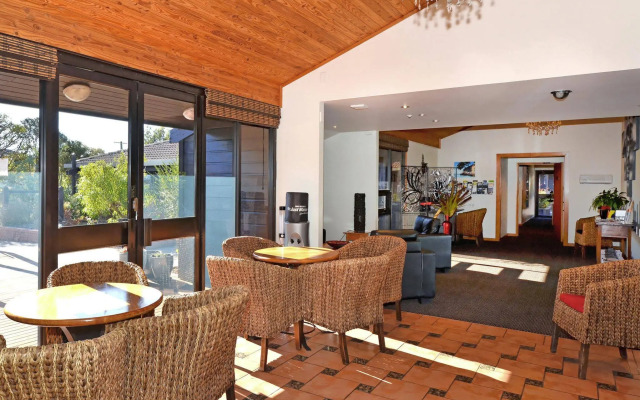 Riverside Hotel Marlborough