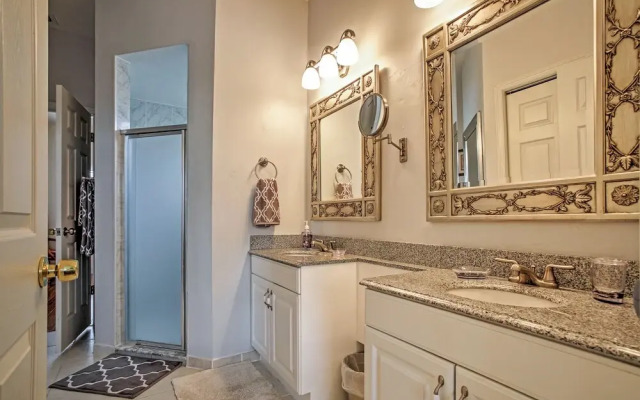 Naples Home w/ Pool, Extended Stays Welcome!