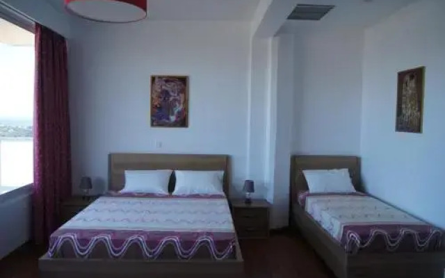 Calypso Apartments