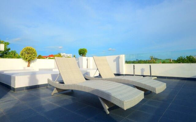 Villa 7th Heaven Beach Front