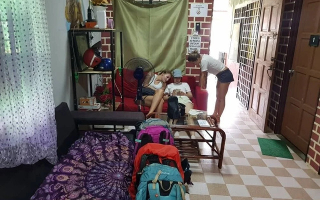 BOBI's Cafe Backpackers Hostel