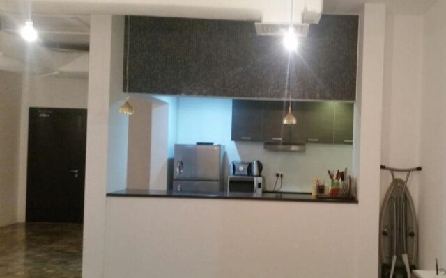 Seef Loft
