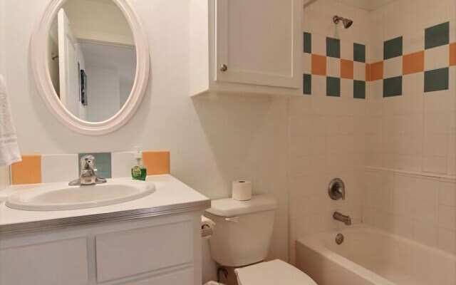 Reel Paradise - 3 Br Condo