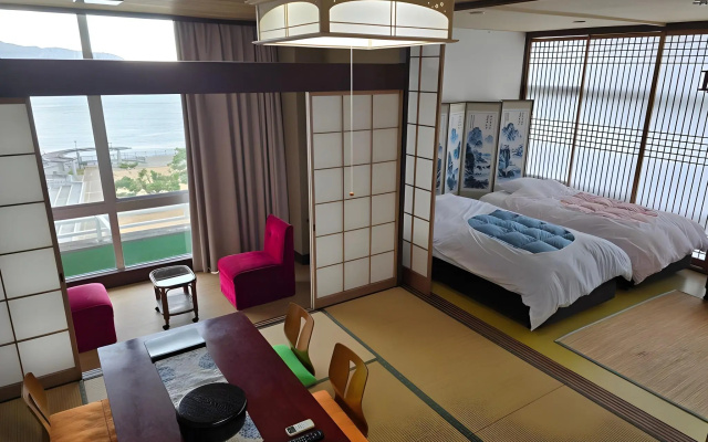 Shimoda Ocean Park Hotel – Guest Rooms – Shimoda