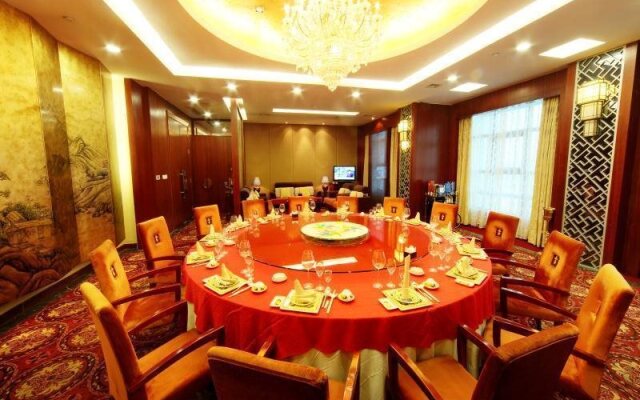 Penglai Huaxi Hotel