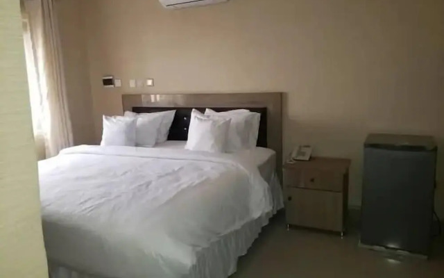Ewada Hotel