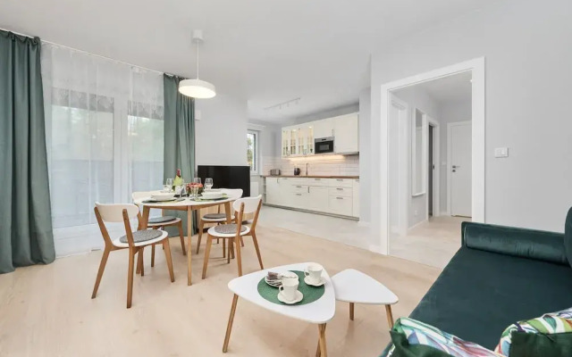 Wrocław Apartment Gwiaździsta by Renters