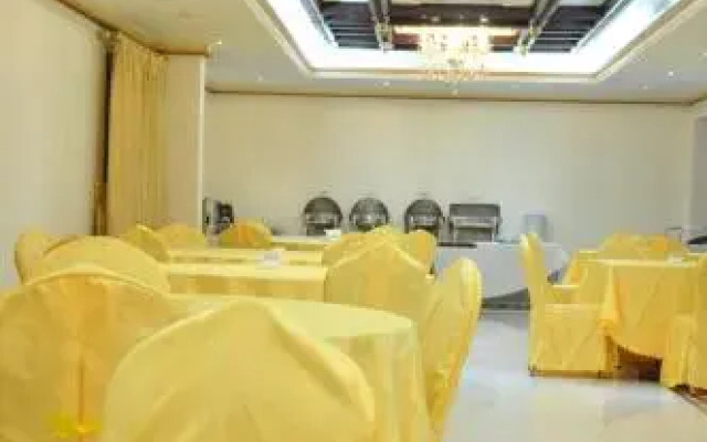 Sahara Hotel Apartment