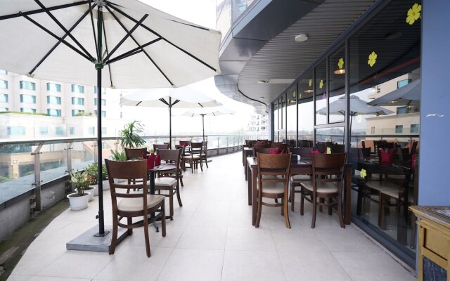 Legend Westlake Hotel