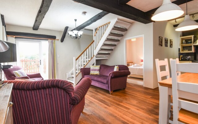Holly Cottage