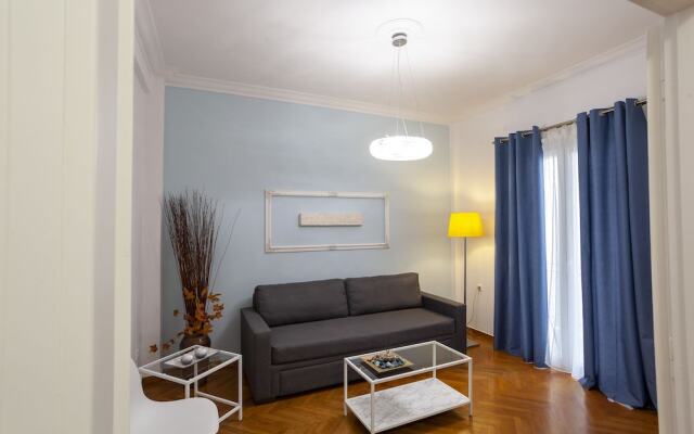 Athenian Fine Flat for 4