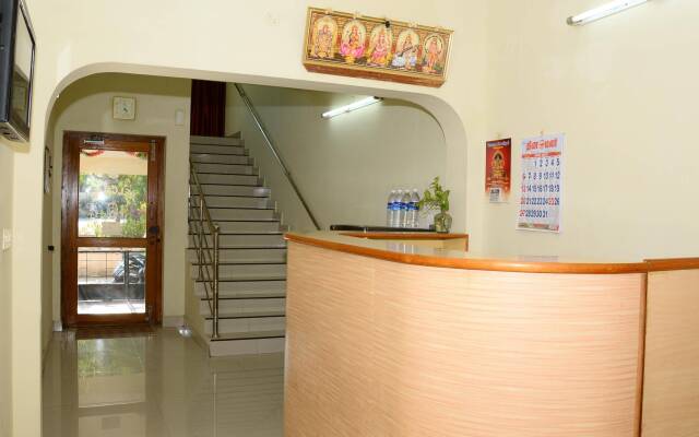 Great Guest House at Kamaraj Salai