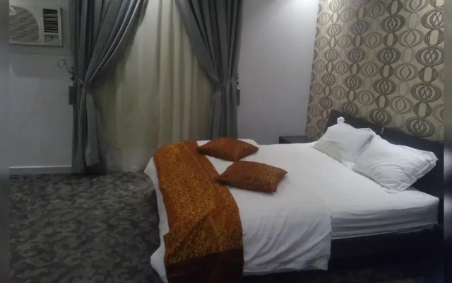 Al Manazil Suite