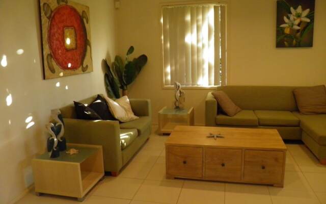 Verona Road, 08, Pelicans Perch