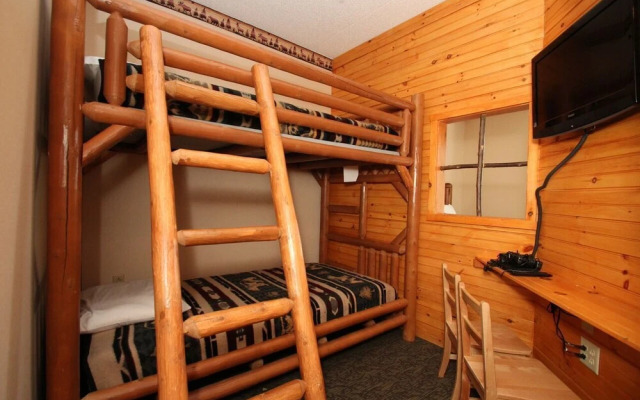 Darien Lake Lodge on the Lake