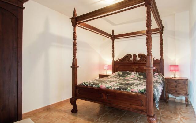 Charming Holiday Home in Benidorm With Private Pool