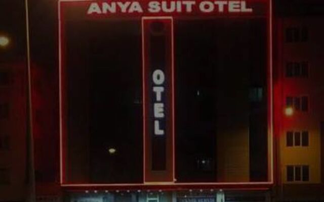 Anya Suit Otel