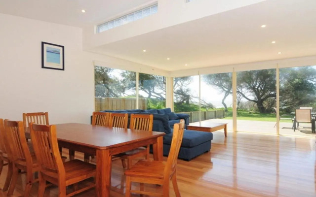 Pacific Views - direct access onto Culburra Beach