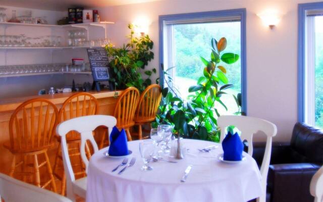 Castle Rock Country Inn
