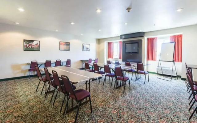 Motel 6 Huron, OH - Sandusky