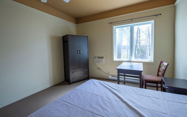 Room in Studio - Varenne Hotel Private Double Room 3 - A19