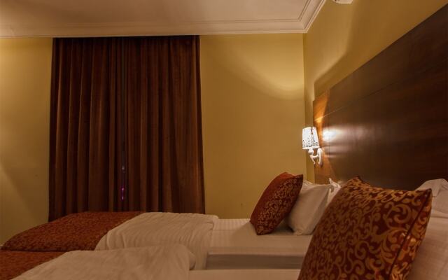 Al Bustan Hotel Suites