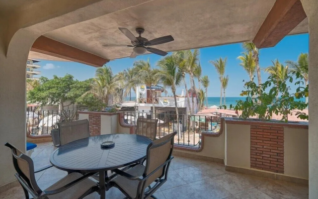 Ocean View 2Br Condo-balcony-beach-pool - 204