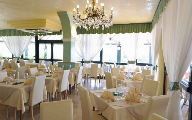 Hotel Royal
