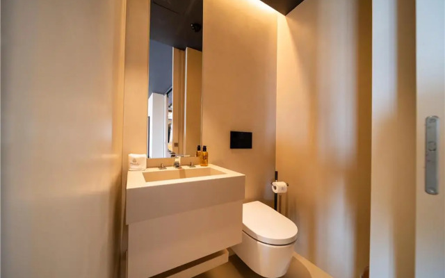 Iniala Harbour House