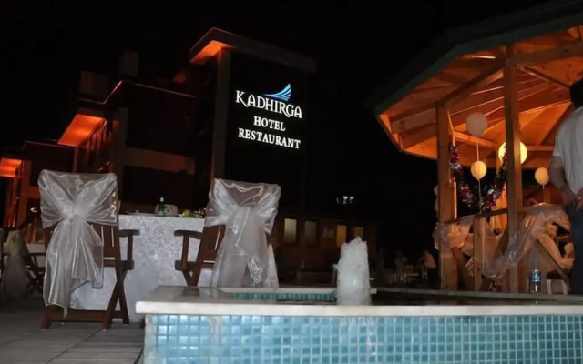 Kadhirga Hotel