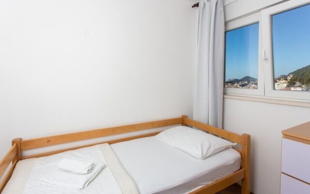 Sea View Apartments - Pilaš