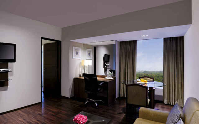 Grand Mercure Vadodara Surya Palace Hotel