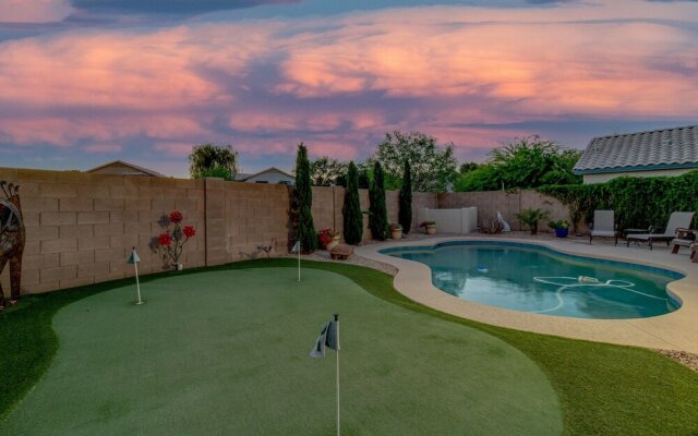 Executive Pool Home in the Heart of Gilbert! 30 Night Minimum Stay! by RedAwning